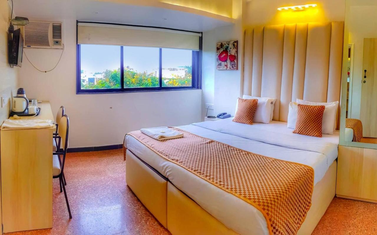 Hotel Samraj Bombay Eksteriør billede