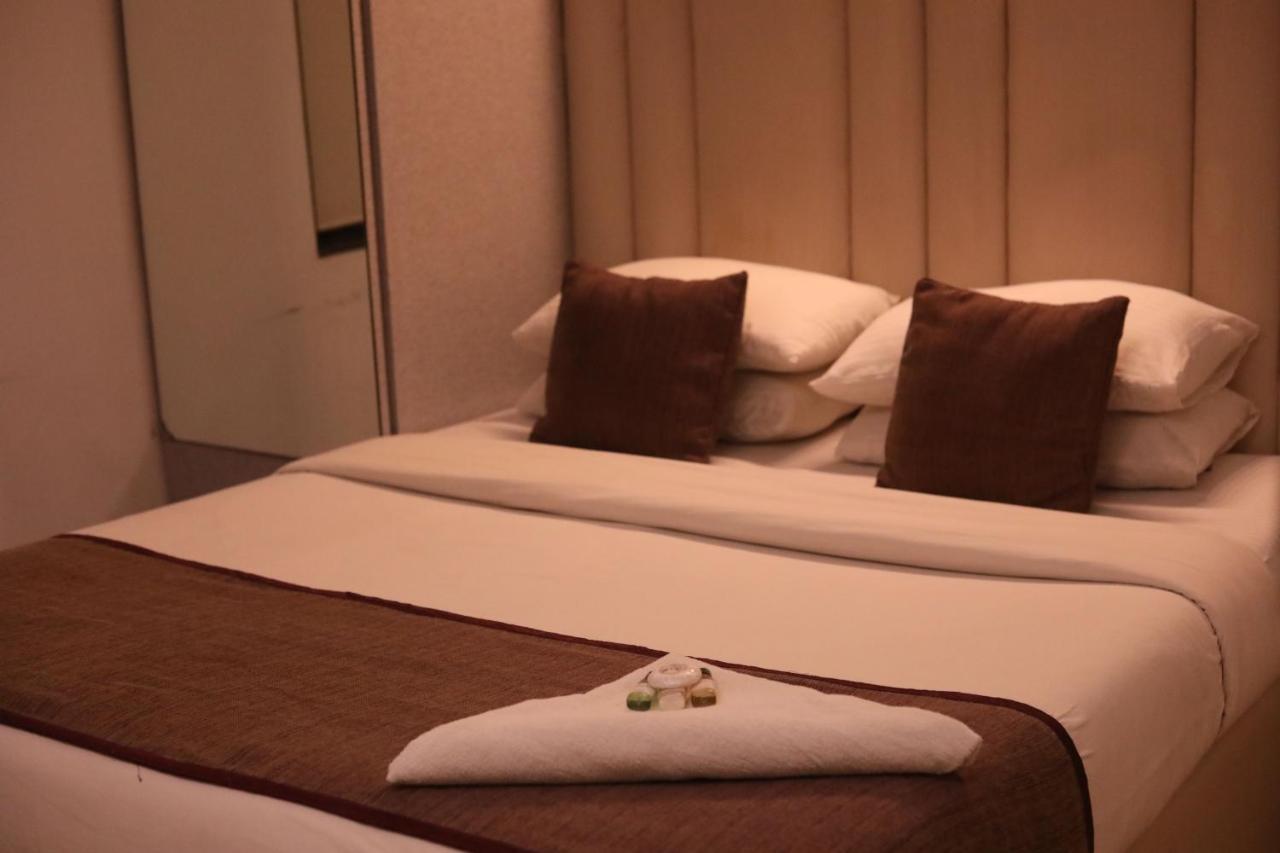 Hotel Samraj Bombay Eksteriør billede